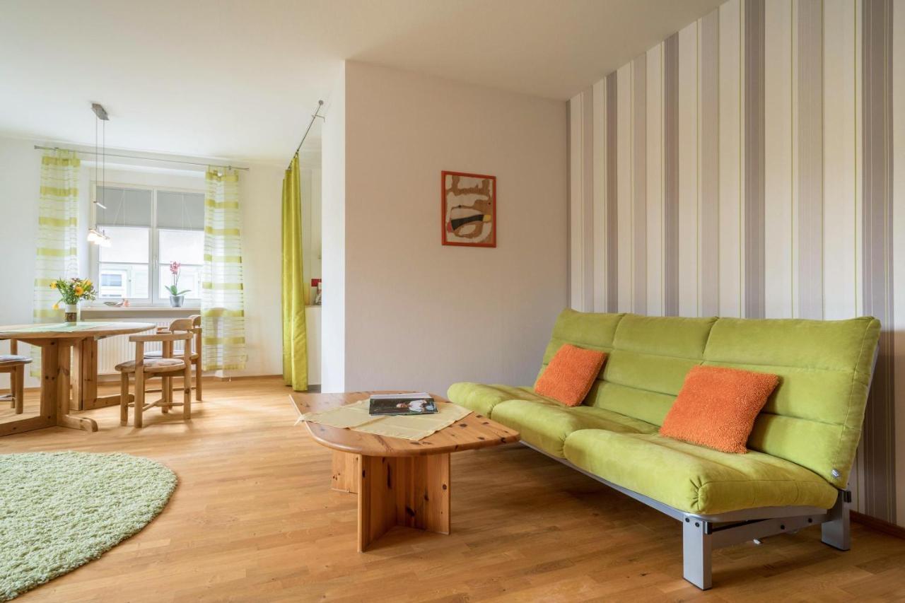 Heiligenborn Ferienwohnung Am Schloss מראה חיצוני תמונה