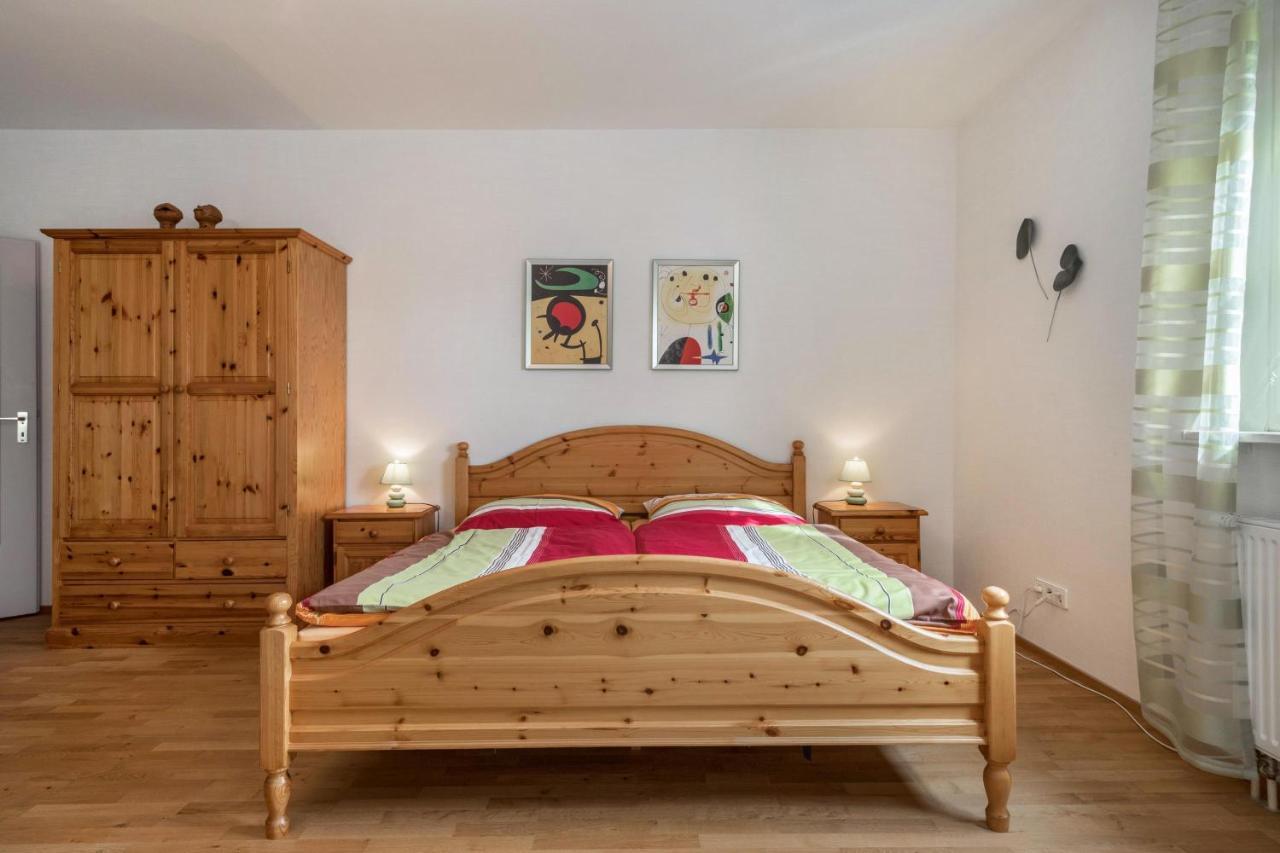 Heiligenborn Ferienwohnung Am Schloss מראה חיצוני תמונה